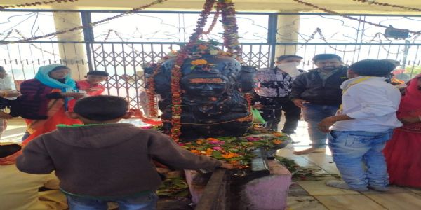 घुरेल पहाड़ी पर विराजे पशुपतिनाथ, महाशिवरात्रि पर लगता है श्रद्धालुओं का मेला