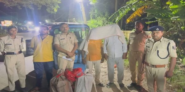 दरभंगा पुलिस ने 28.738 किलो गांजा के साथ दो तस्कर को कियागिरफ्तार