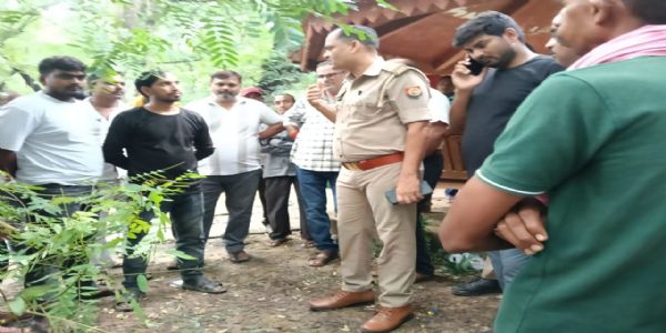 राइस मिल परिसर में मिला युवक का शव