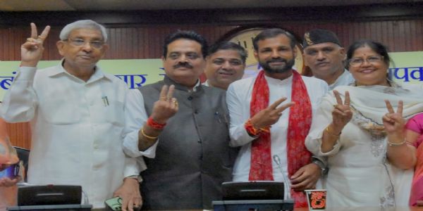 दिल्ली नगर निगम की विशेष समितियों के अध्यक्ष और उपाध्यक्ष निर्विरोध निर्वाचित