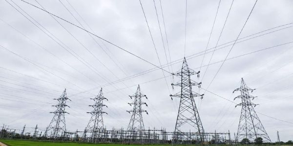 एमपी ट्रांसको ने 135 सर्किट किलोमीटर की 6 नई ट्रांसमिशन लाइनें पूर्ण कर बनाया नया कीर्तिमान
