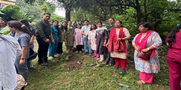 ऋषिकुल में पौधरोपण अभियान, पर्यावरण संरक्षण के साथ आयुर्वेद परंपरा सहेजने का संकल्प