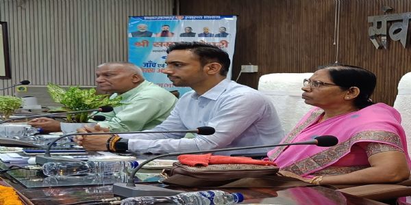 अब बीमारी की जांच के लिए घर-घर पहुंचेगी स्वास्थ्य टीम