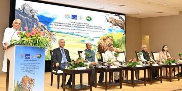 बाघ संरक्षण के साथ स्थानीय लोगों की आजीविका का ध्यान रखना भी जरूरी : भूपेंद्र यादव