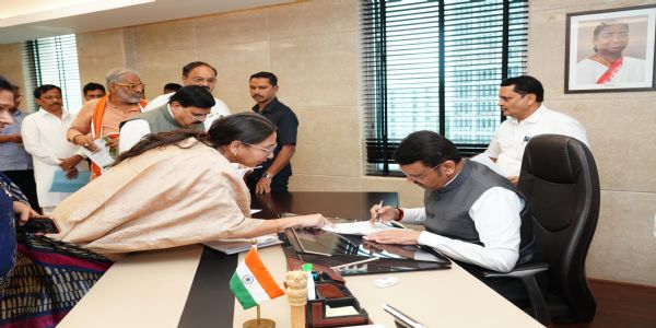 वसई-विरार कचरा परियोजना घोटाला: विधायक ने सीएम से की जांच का दायरा बढ़ाने की मांग