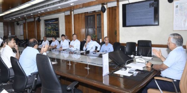 डिजिटल लाइब्रेरी में डिजिटल उपकरणों की स्थापना में लायी जाए तेजी : मुख्य सचिव