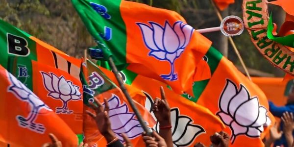 भाजपा में टिकट वितरण को लेकर बगावत, मेहता-सांवरिया के इस्तीफे