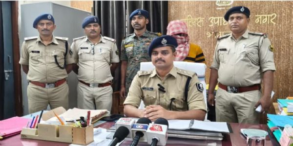 भागलपुर में पुलिस की बड़ी कार्रवाई, देशी कट्टा और कारतूस के साथ शातिर अपराधी गिरफ्तार