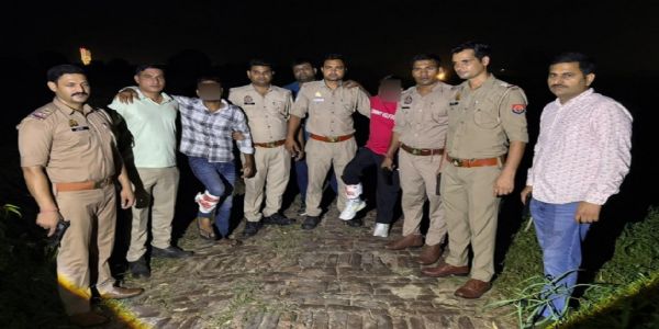 पुलिस मुठभेड़ में दो बदमाश गिरफ्तार