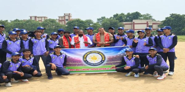 अंडर 19 टी —10 टेनिस बॉल क्रिकेट प्रतियोगिता में प्रतिभाग करेंगी यूपी और पूर्वांचल की टीमें, 29 सितंबर को रवाना होंगी