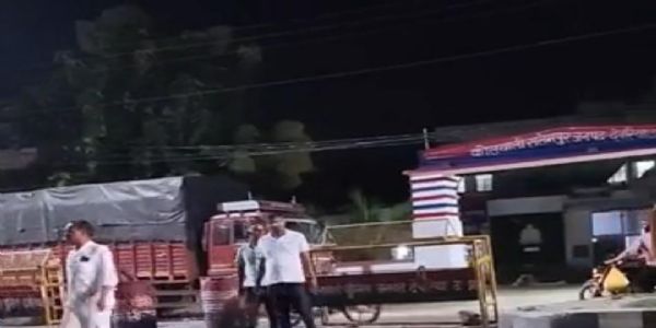 ट्रक चालक दुष्कर्म का आरोप, जीरो एफआईआर दर्ज