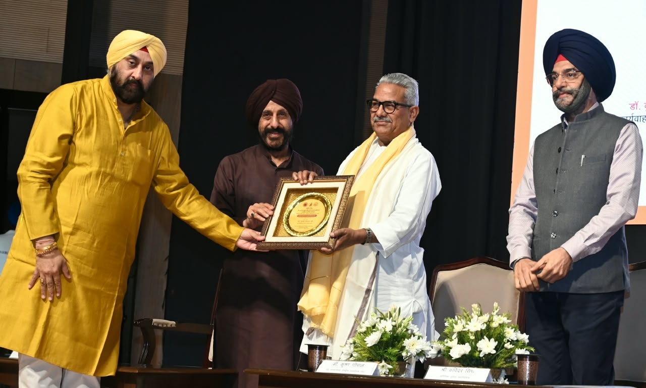 राष्ट्रीय स्वयंसेवक संघ के सह सरकार्यवाह डॉ. कृष्ण गोपाल