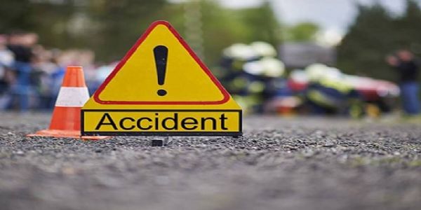 बेकाबू टोटो ने स्कूटी को मारी टक्कर, महिला गंभीर घायल