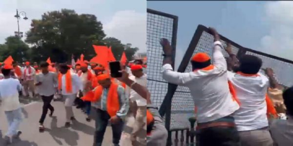 गणेश विसर्जन को लेकर टैंक बंड पर प्रदर्शन, बैरिकेड हटाने की कोशिश से तनाव
