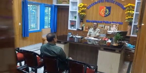वायरल ऑडियो मामले में बहरमपुर थाने पहुंचे हुमायूं कबीर, पुलिस के सामने हुए पेश