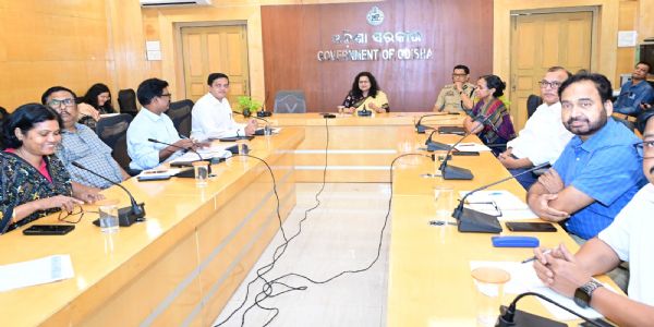 कम दबाव के कारण भारी बारिश की आशंका, मुख्य सचिव ने तैयारियों की समीक्षा की