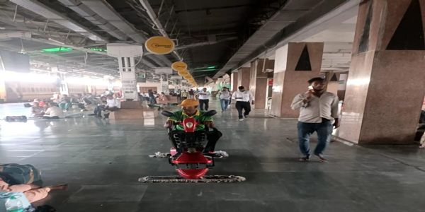 प्रयागराज : स्वच्छता ही सेवा अभियान से चमकेंगे रेलवे स्टेशन और ट्रेनें