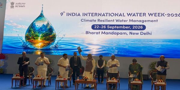 भारत मंडपम में मंगलवार को 9वें भारत अंतरराष्ट्रीय जल सप्ताह-2026 का उद्घाटन करते उपराष्ट्रपति सी. पी. राधाकृष्णन। भारत मंडपम में मंगलवार को 9वें भारत अंतरराष्ट्रीय जल सप्ताह-2026 का उद्घाटन करते उपराष्ट्रपति सी. पी. राधाकृष्णन।