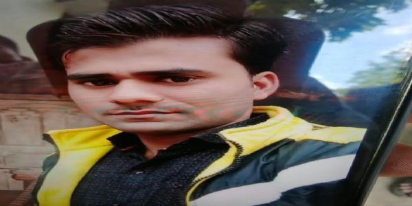 पत्नी के मायके से न लौटने पर ट्रक चालक ने फंदा लगाकर दी जान