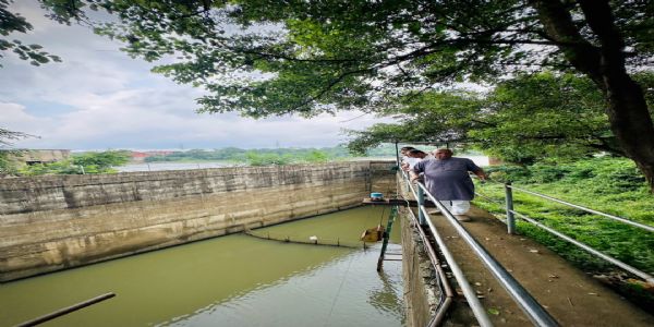 पेयजल संकट को लेकर सरयू राय ने किया वाटर ट्रीटमेंट प्लांट का निरीक्षण