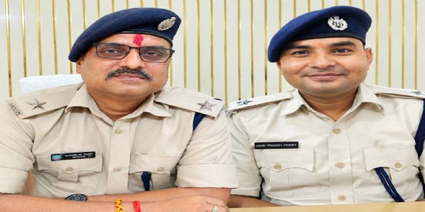रामगढ़ थाना और ट्रैफिक प्रभारी ने संभाला पदभार