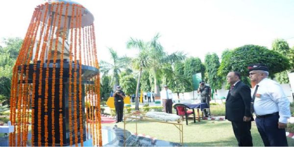 मेजर आशाराम त्यागी के शौर्य एवं बलिदान को राष्ट्र सदैव रखेगा स्मरण: अमित घोष