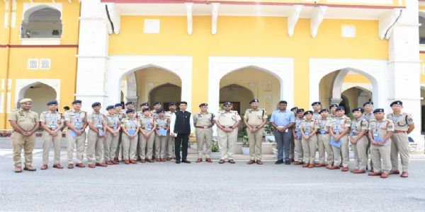 नेपा के 22 प्रशिक्षु पुलिस अधिकारियों ने जयपुर कमिश्नरेट की पुलिसिंग व्यवस्था समझी