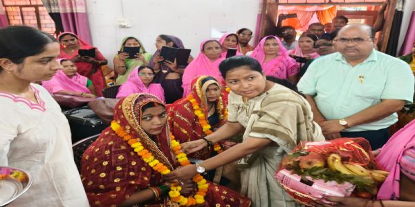 सेवा संकल्प अभियान में लाभार्थियों को मिला सम्मान, योजनाओं की दी जानकारी