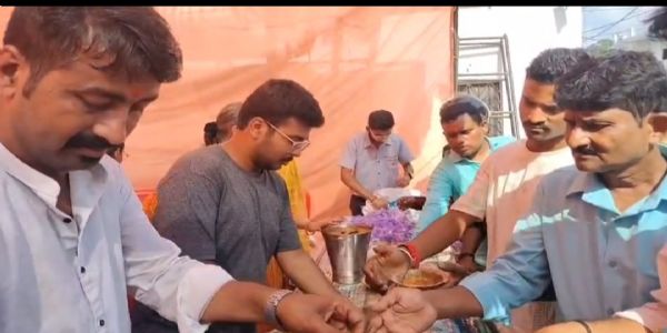 बुढ़वा मंगल पर हनुमान भक्ति के साथ भंडारा, ‘हनुमान अंश’ से जुड़ा सेवा का संदेश : देवराज बुधवानी
