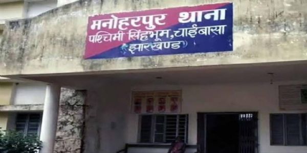मनोहरपुर से सकुशल बरामद हुईं लापता तीन नाबालिग, दो नाबालिग निरुद्ध