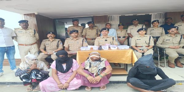 राजगढ़ः व्यापारी के कपड़ों पर रंग डालकर 1.49 लाख से भरा थैला उड़ाने वाले चार आरोपित गिरफ्तार