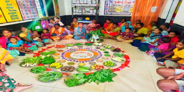 आंगनबाड़ी केंद्रों में पोषण और स्वच्छता पर जोर