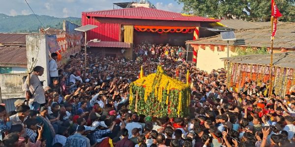 नंदा-सुनंदा की शोभायात्रा के साथ अल्मोड़ा में नंदा देवी मेले का समापन