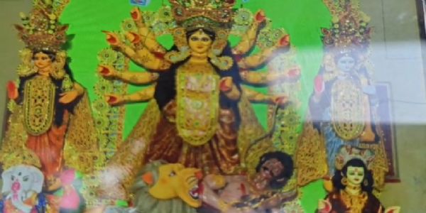 पानीतर गांव की चार सौ साल पुरानी दुर्गापूजा में सामाजिक सौहार्द की झलक