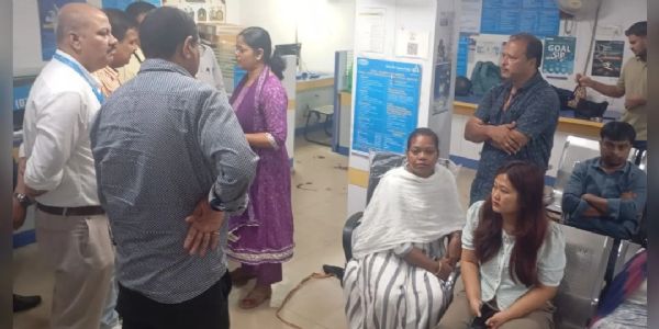 झारखंडः केनरा बैंक में दिनदहाड़े 42 लाख से अधिक की नकदी और स्वर्णाभूषण लूटकर अपराधी फरार