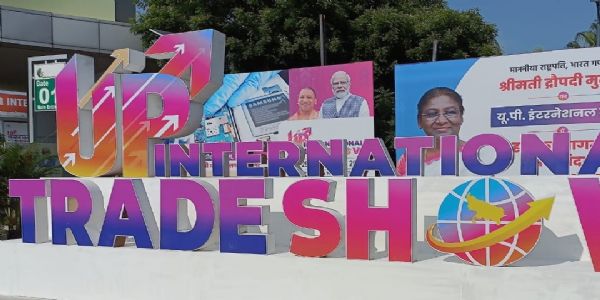 यूपी इंटरनेशनल ट्रेड शो : ग्रेटर नोएडा में गूंजेगी अमरोहा की ढोलक की थाप, 06 प्रमुख इकाइयों को मिला अंतरराष्ट्रीय मंच