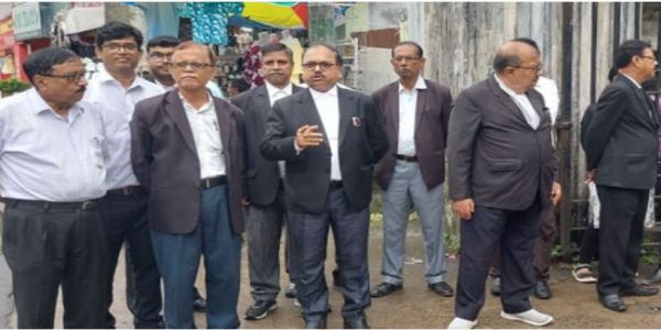 बारुईपुर में वकील पर हमले के विरोध में जलपाईगुड़ी में प्रदर्शन