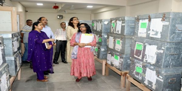मुख्य निर्वाचन अधिकारी ने किया ईवीएम-वीवीपैट वेयरहाउस का निरीक्षण