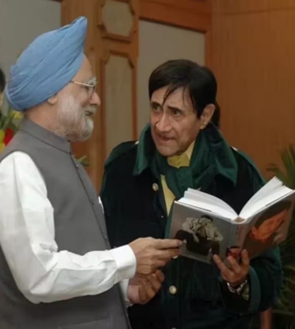 मनमोहन और देव आनंद। फोटो - इंटरनेट मीडिया