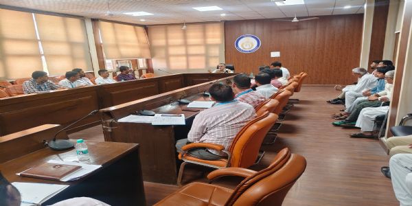 नूंह पुलिस ने बैंक सुरक्षा पर अशिकारियों से किया मंथन