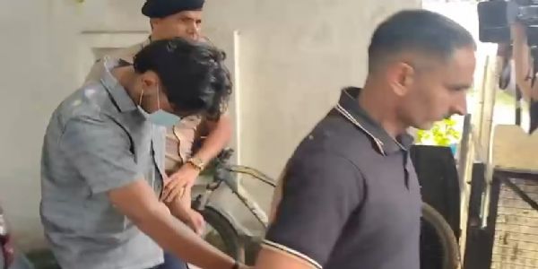 चंडीगढ़ सेक्टर-22 में हेड कॉन्स्टेबल की गोली लगने से मौत, बेटे से पूछताछ