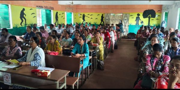 बच्चों में दृष्टि दोष की समय पर पहचान के लिए 127 शिक्षकों को प्रशिक्षण