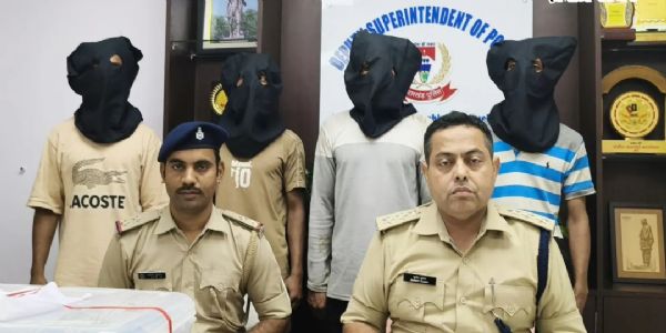 प्लाईवुड दुकान में चोरी का खुलासा, चार आरोपित गिरफ्तार