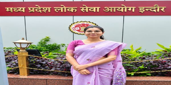 मेहनत और लगन से हासिल की मंजिल, डॉ. प्रियम विश्वकर्मा बनीं असिस्टेंट प्रोफेसर