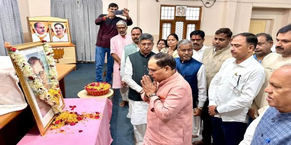 झारखंड में भाजपा ने मनाई पंडित दीनदयाल उपाध्याय की 110वीं जयंती, अंत्योदय का संकल्प दोहराया