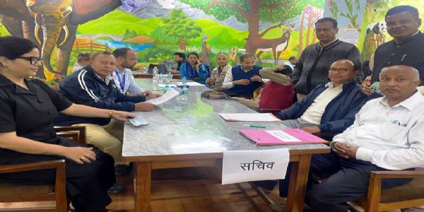 डीएसबी परिसर में छात्रसंघ चुनाव: अध्यक्ष पद पर तीन प्रत्याशियों ने कराया नामांकन