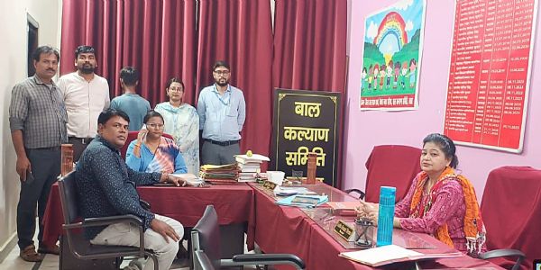 फास्ट फूड दुकान से बाल श्रमिक विमुक्त