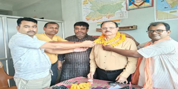 ब्राह्मण फेडरेशन के प्रदेश अध्यक्ष का फारबिसगंज में ब्राह्मण समाज ने किया भव्य स्वागत