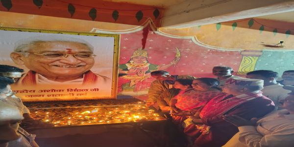 अशोक सिंघल के विचारों को जन-जन तक पहुंचाने का संकल्प : राजेंद्र