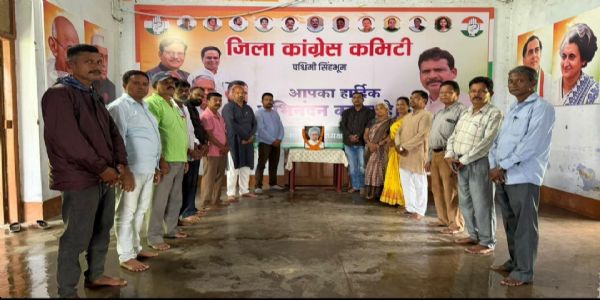 कांग्रेस नेताओं ने डॉ. मनमोहन सिंह को उनकी जयंती पर दी श्रद्धांजलि, योगदान को याद किया